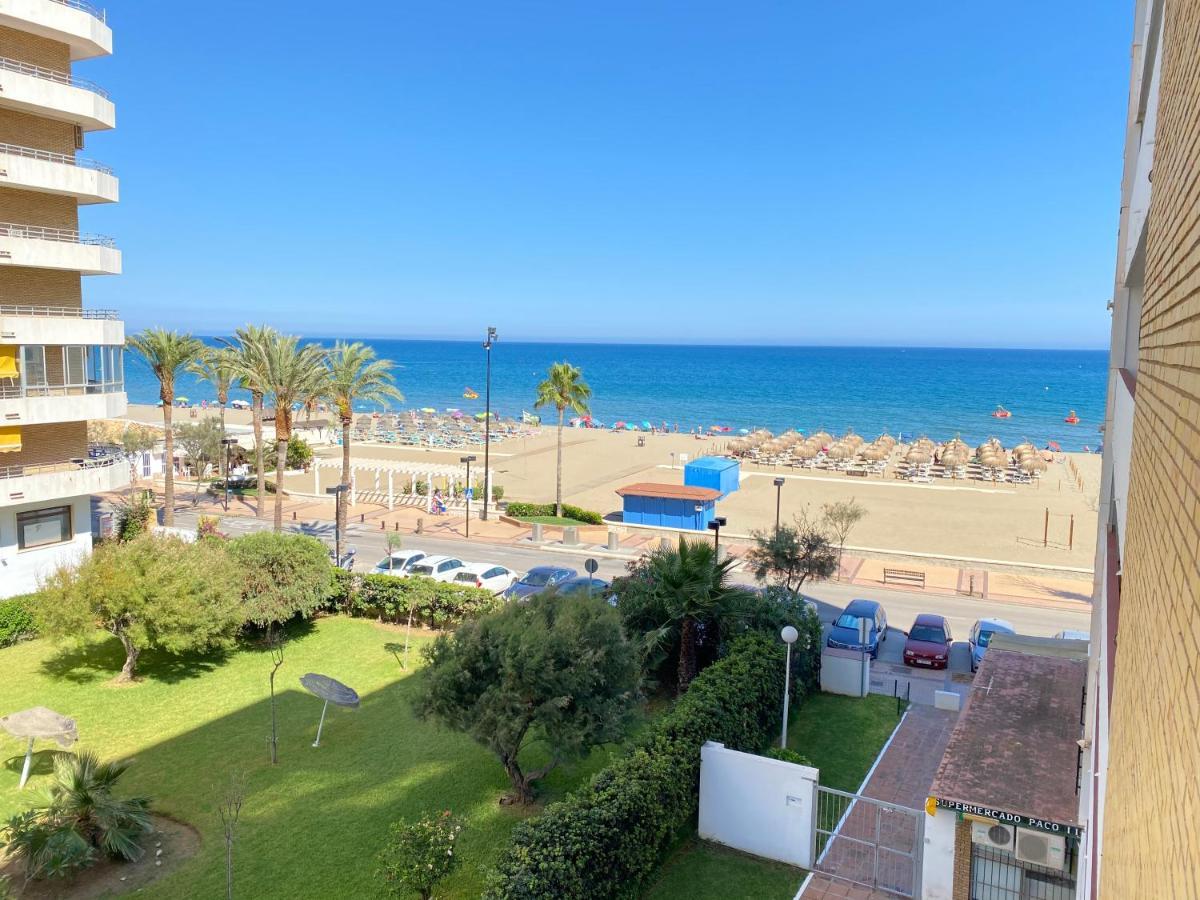Modern 1 Bedroom Seaside Apartment With Pool Fuengirola Dış mekan fotoğraf